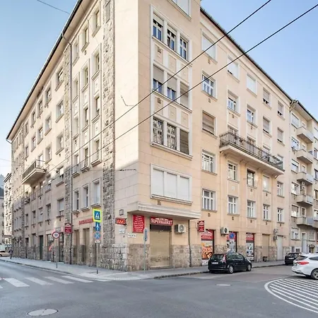 Mini - New - Elegant Downtown Retreat 公寓 布达佩斯