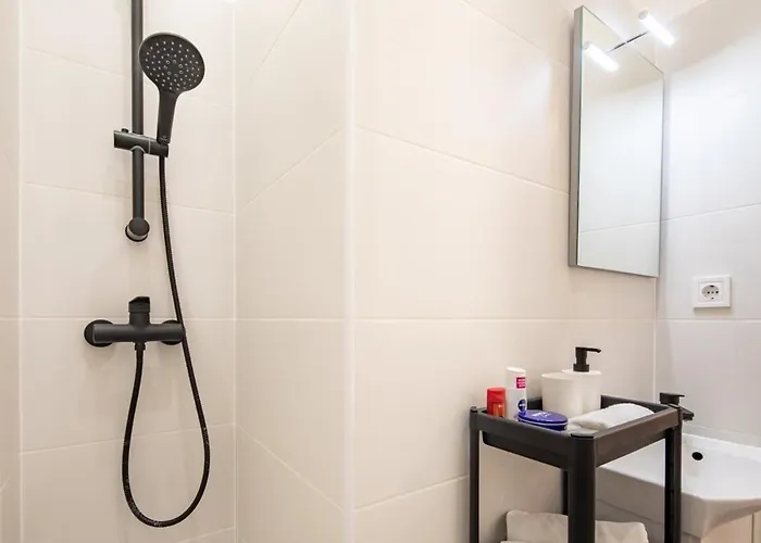 Mini - New - Elegant Downtown Retreat * Budapest