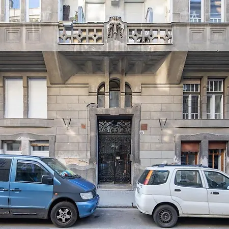 Lägenhet Mini - New - Elegant Downtown Retreat Budapest